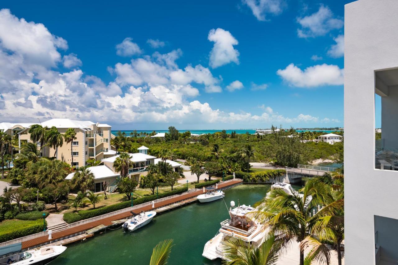 Zenza Boutique Hotel Turtle Cove Exterior photo